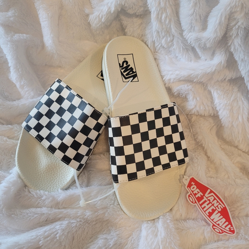 NEW WTAGS Women Sz 9 Van's Slides
